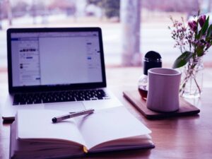 8 Best Online Tools For Freelance Writers In 2021