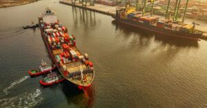 Benefits of Freight Forwarders for Businesses and Individual Shippers