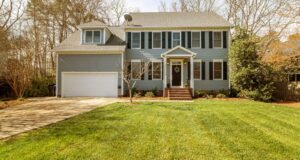 Your Wide-Ranging Guide to Residential Garage Doors and the Best Ways of Installing Them